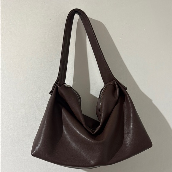 Elegant Brown Faux Leather Shoulder Bag - Picture 2 of 13